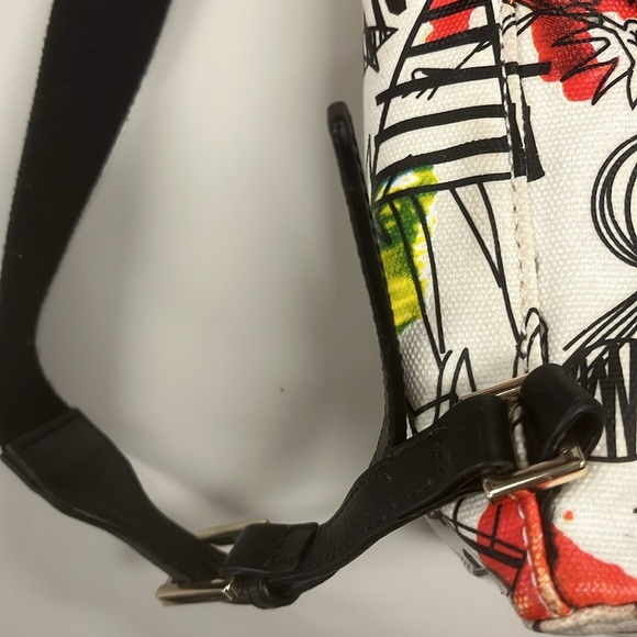 Alice & Olivia Colorful Abstract Print Backpack / preowned OS - Picture 7 of 15
